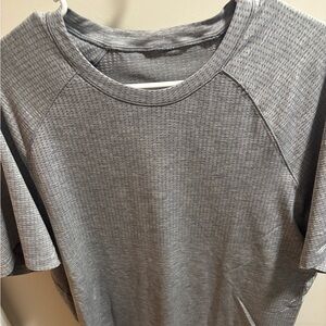 Lululemon Metal Vent Short Sleeve Shirt